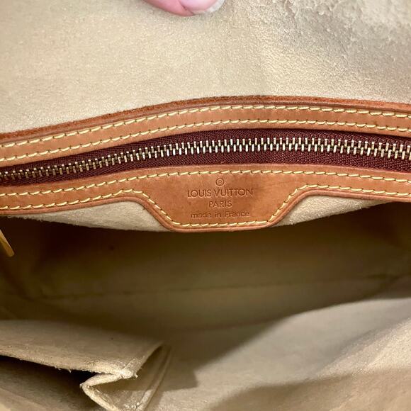 Louis Vuitton GM Monogram Canvas Looping Shoulder Bag Authentic - Picture 11 of 15